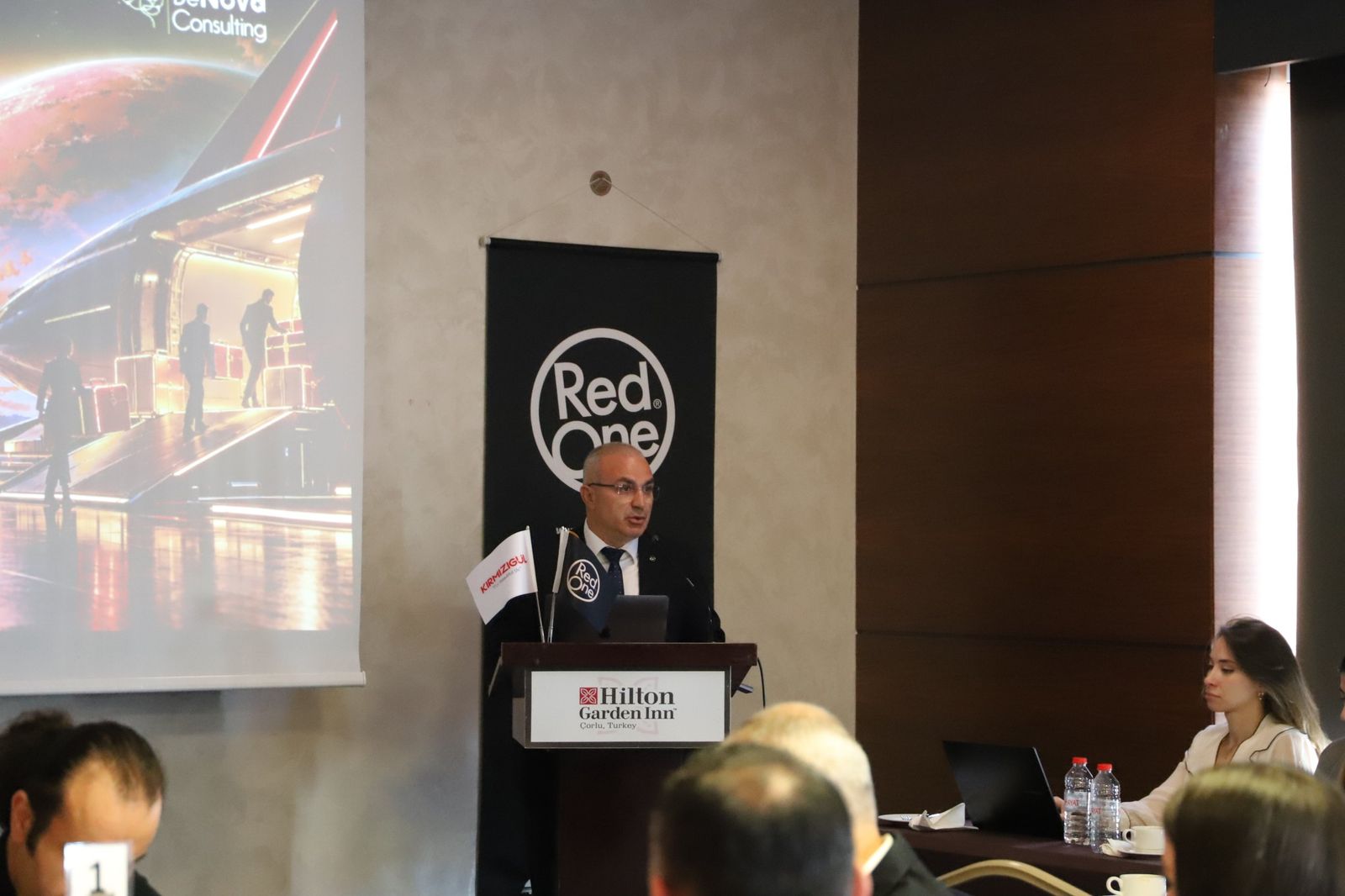 Kırmızıgül Kozmetik Strateji Çalıştayı